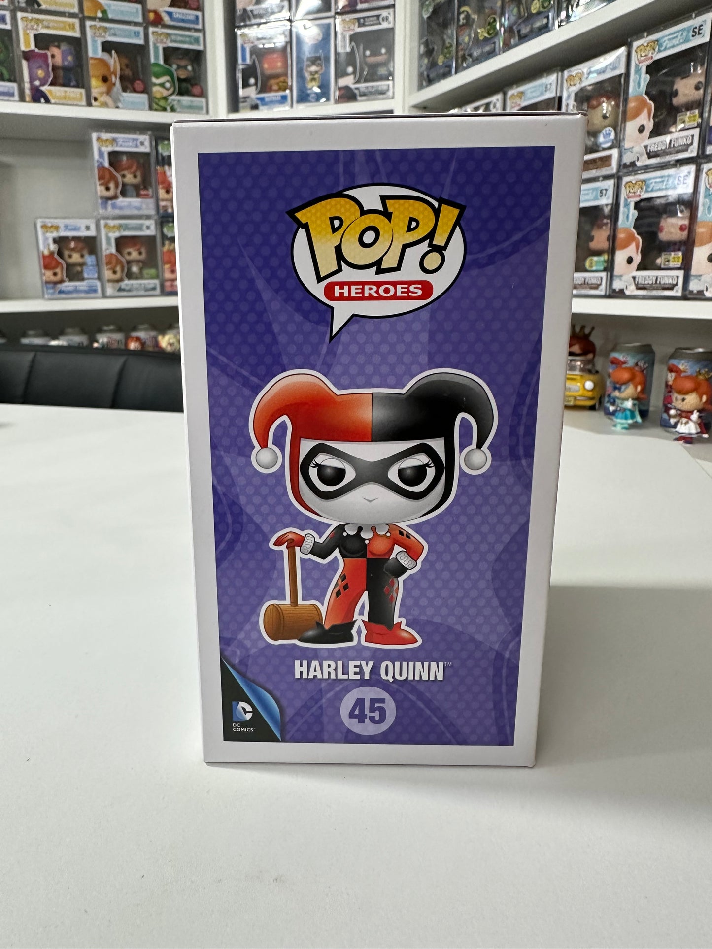 Harley Quinn Silver LE 144