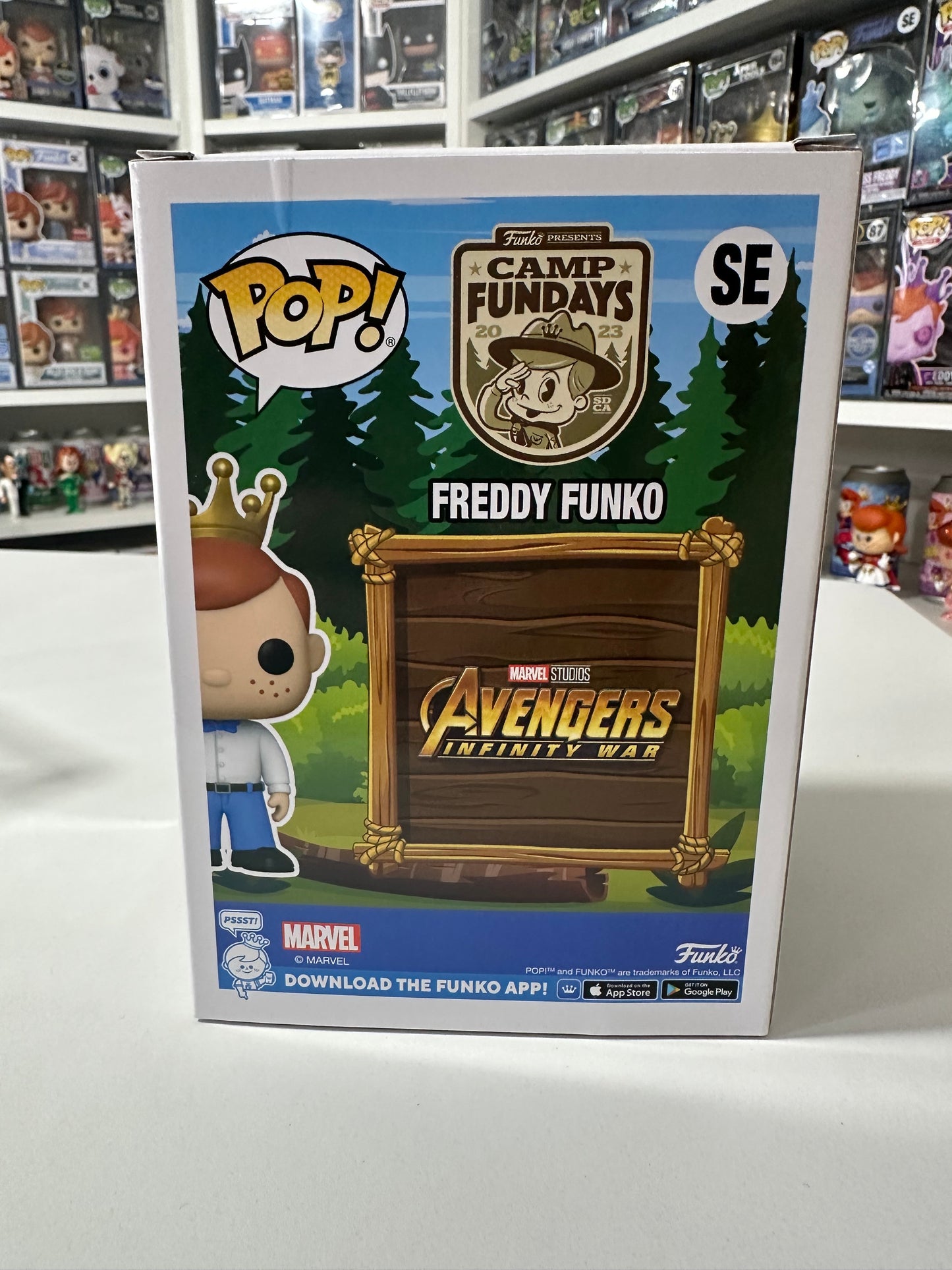 Captain America Metallic LE 250