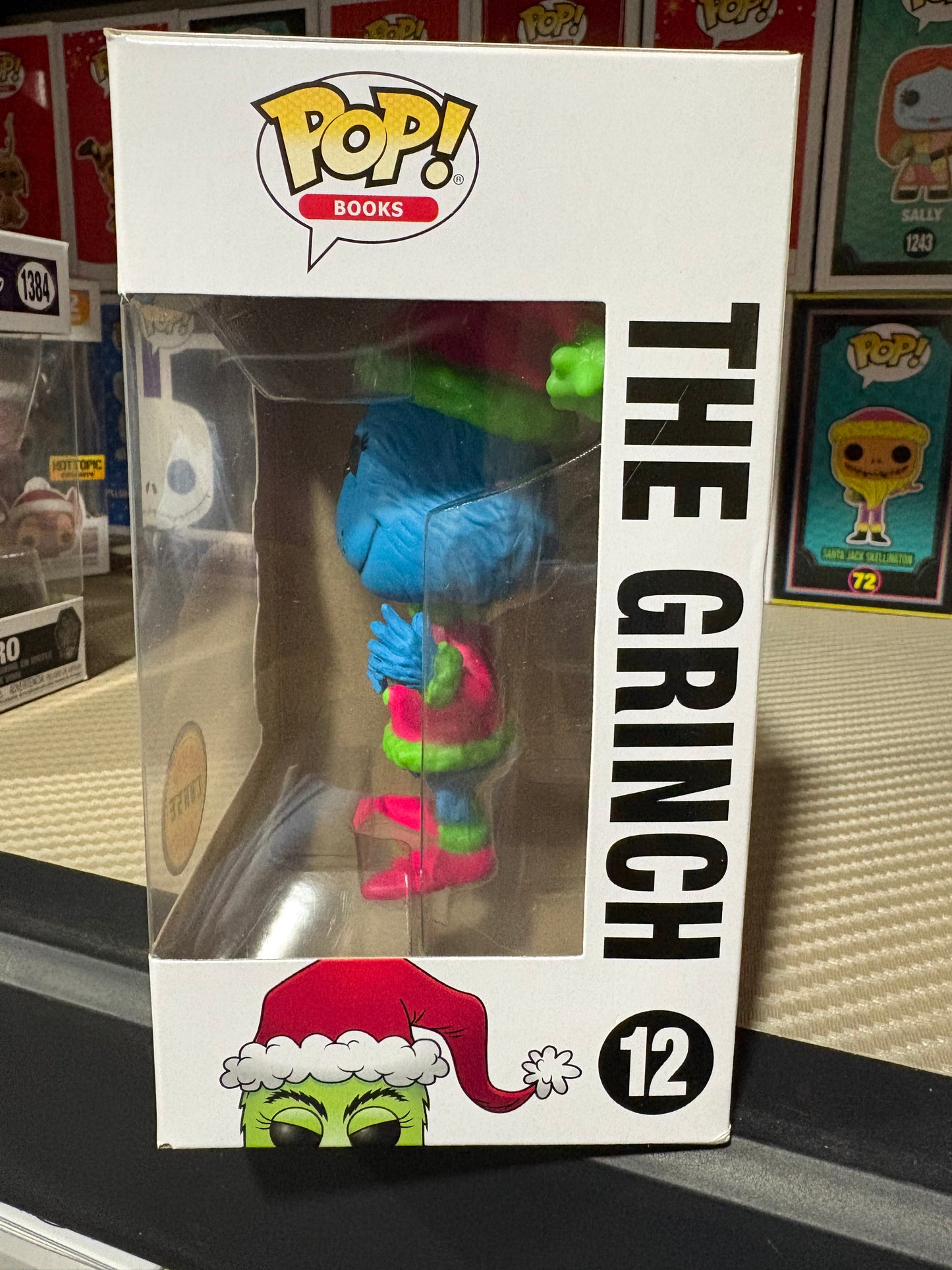 Grinch Blacklight Chase