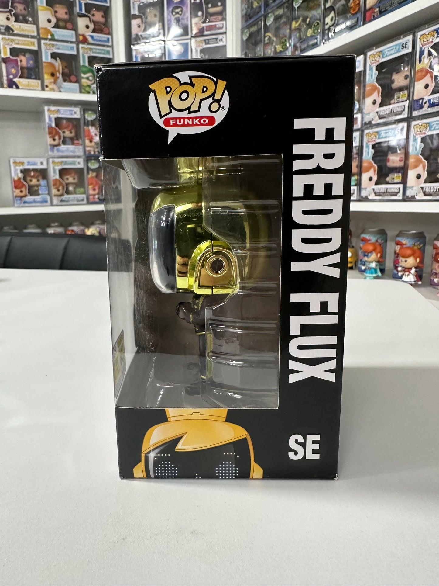 A set of Freddy Flux LE 400